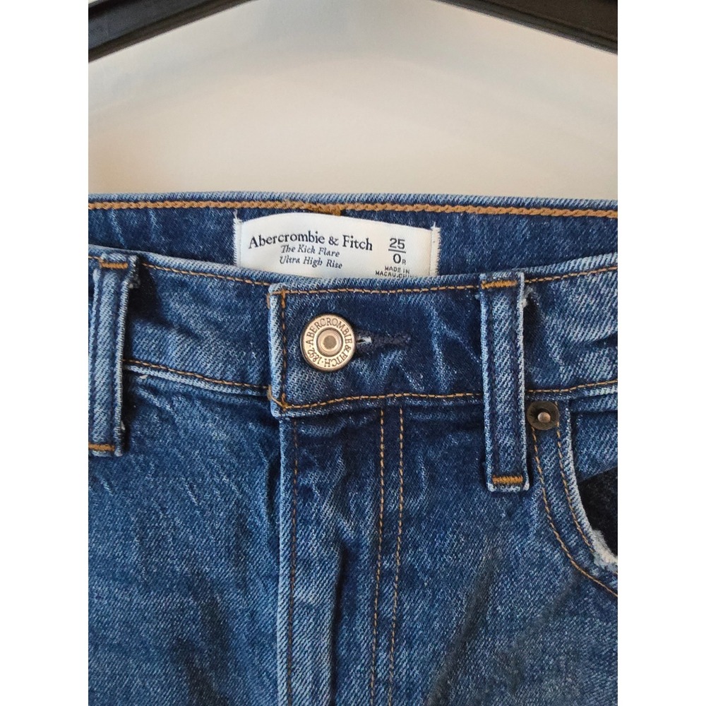 Abercrombie & Fitch The Kick Flare Ultra High Rise Womens Jeans Size 25 - Picture 5 of 10